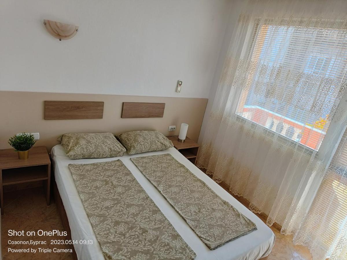 Moni 85 Family House Hotel Sozopol Exterior photo