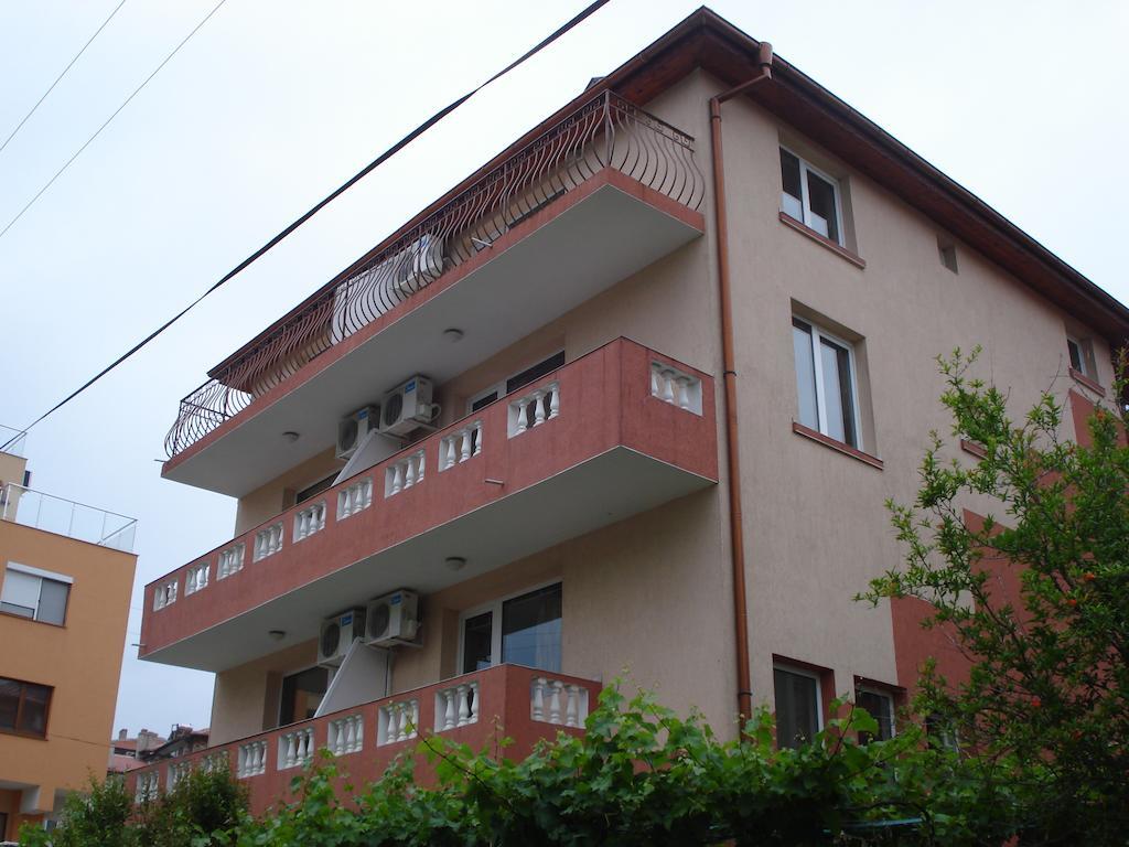 Moni 85 Family House Hotel Sozopol Exterior photo